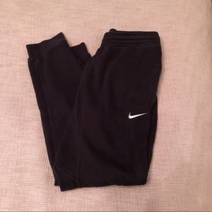 Small Black Men’s Nike sweats